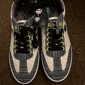 NWT Ground Up Jack Skeleton Pumpkin King Tennis shoes..